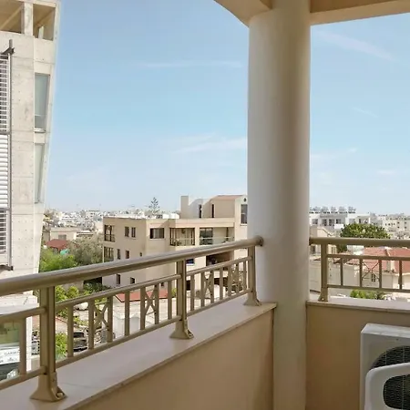 דירה Elegant 2 Bedroom In The Heart Of *
